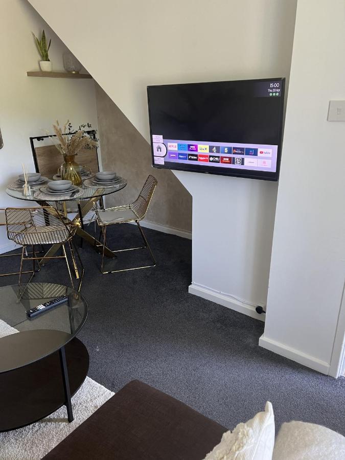 Charming 2 Bed House - Family Friendly Villa Nottingham Bagian luar foto